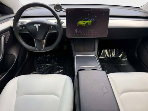 Used 2022 Tesla Model 3 Long Range image 33