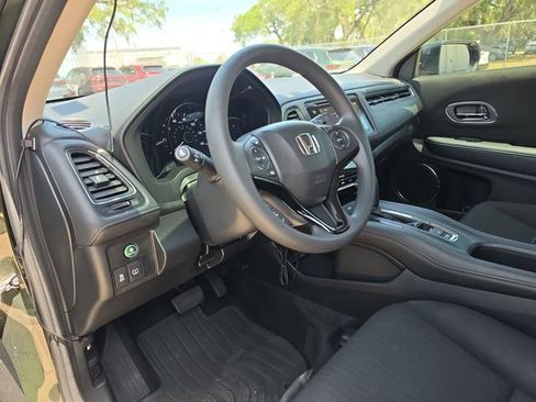 Used 2016 Honda HR-V EX image 13