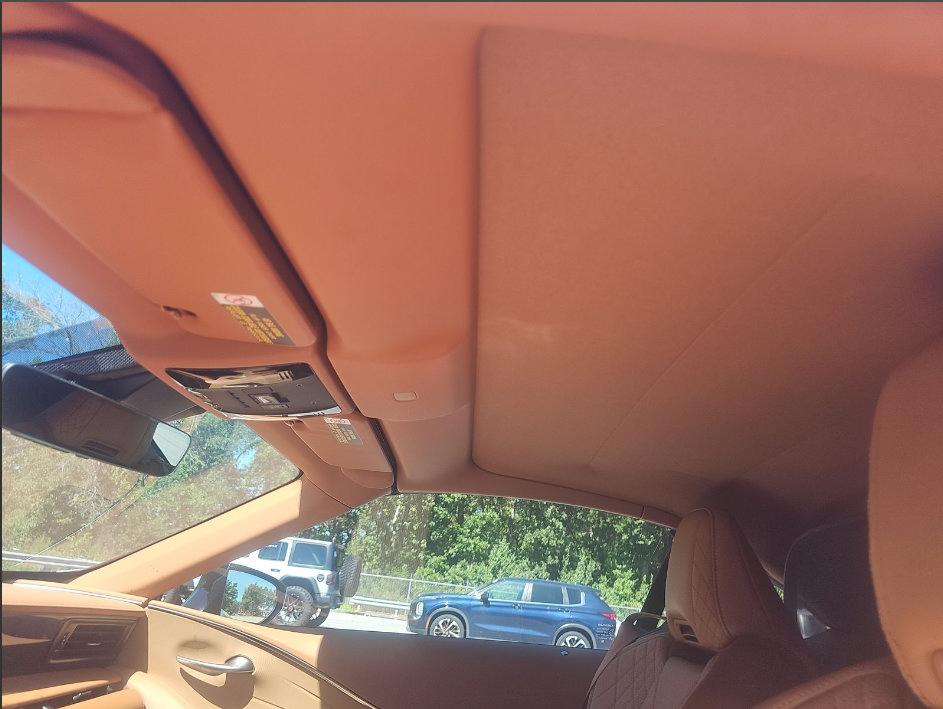 Used 2021 Lexus LC 500 Convertible w/ Touring Package RWD image 8