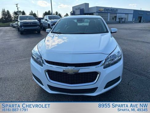 Used 2015 Chevrolet Malibu LT w/ Power Convenience Package FWD image 8