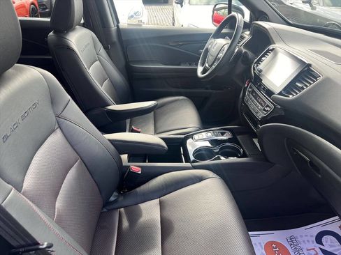 Used 2022 Honda Ridgeline Black Edition image 8