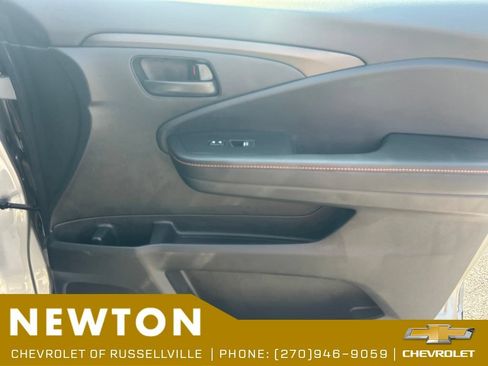 Used 2025 Honda Ridgeline TrailSport image 22