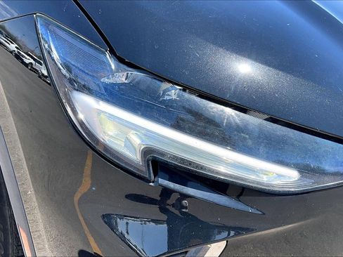 Used 2021 Buick Envision Essence FWD image 28