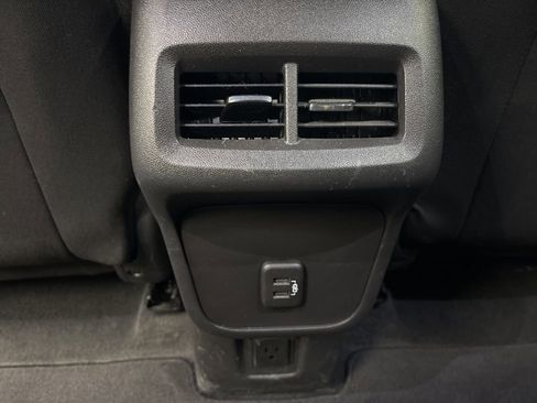 Certified 2024 Chevrolet Equinox LT image 20