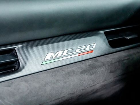 Used 2022 Maserati MC20 Coupe image 49