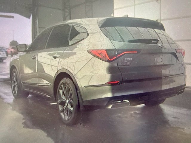 Used 2023 Acura MDX A-Spec AWD/4WD image 4