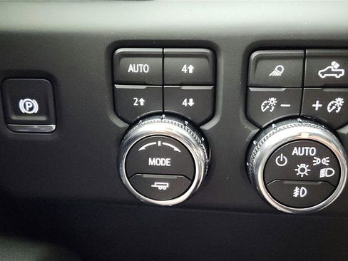 New 2026 GMC Sierra 1500 AT4 w/ AT4 Premium Package AWD/4WD image 65
