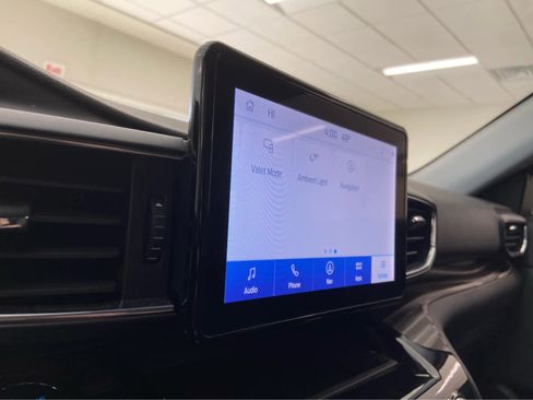 Used 2024 Ford Explorer Limited w/ Equipment Group 301A image 32