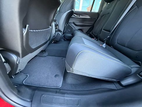 New 2026 Jeep Grand Cherokee Laredo image 26