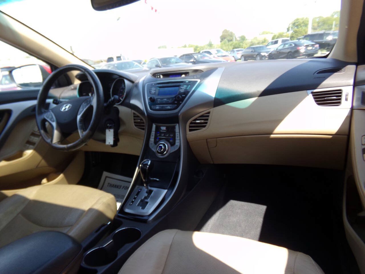 Used 2013 Hyundai Elantra Limited FWD image 24