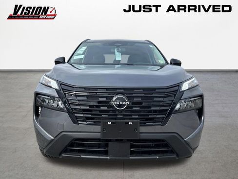 New 2026 Nissan Rogue SV AWD/4WD image 2