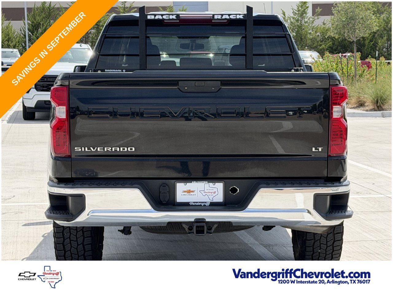 Used 2022 Chevrolet Silverado 1500 LT AWD/4WD image 5