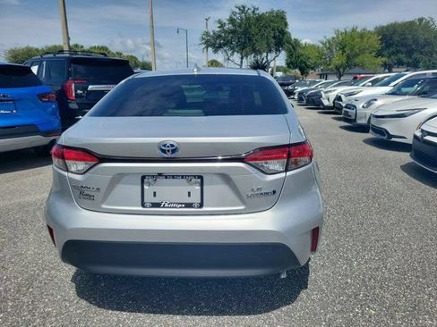 Used 2024 Toyota Corolla LE FWD image 5