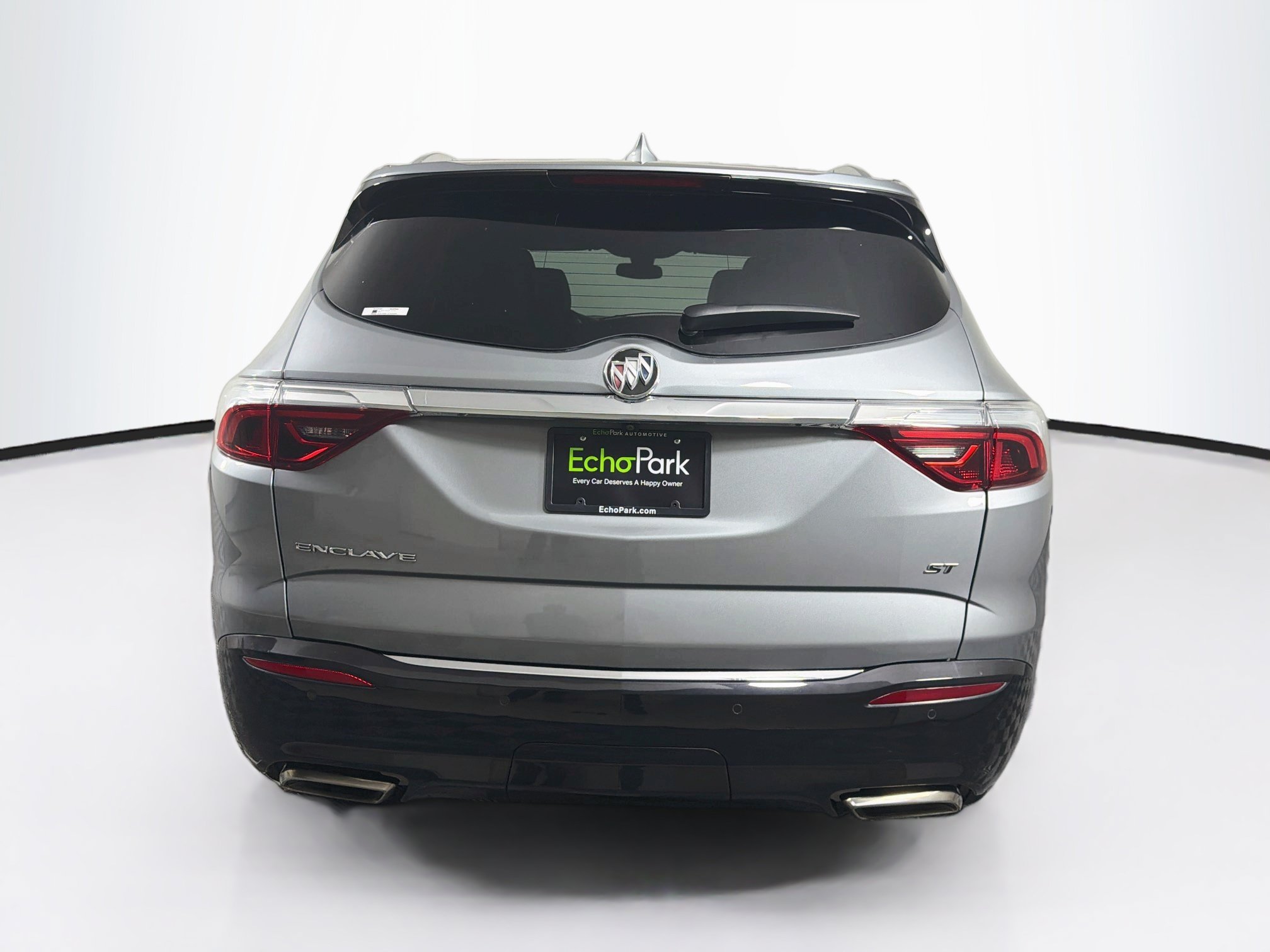 Used 2024 Buick Enclave Essence w/ Sport Touring Edition FWD image 7