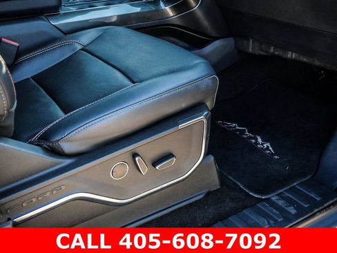 Used 2021 Ford F150 Lariat w/ Equipment Group 502A High AWD/4WD image 18