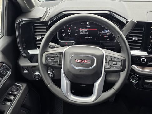 Used 2026 GMC Sierra 1500 SLT RWD image 26
