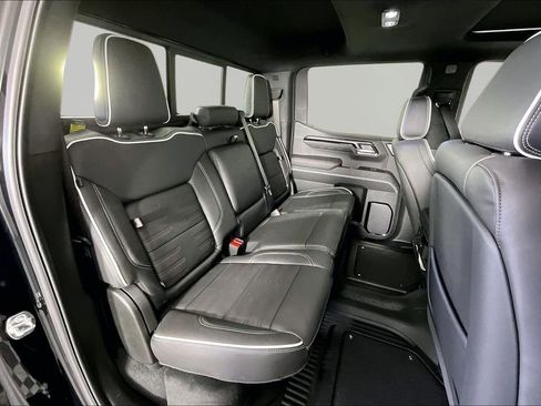 New 2026 GMC Sierra 1500 AT4X AWD/4WD image 11