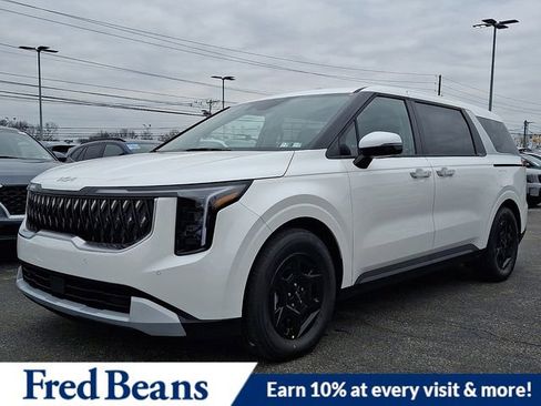 New 2026 Kia Carnival LXS image 2