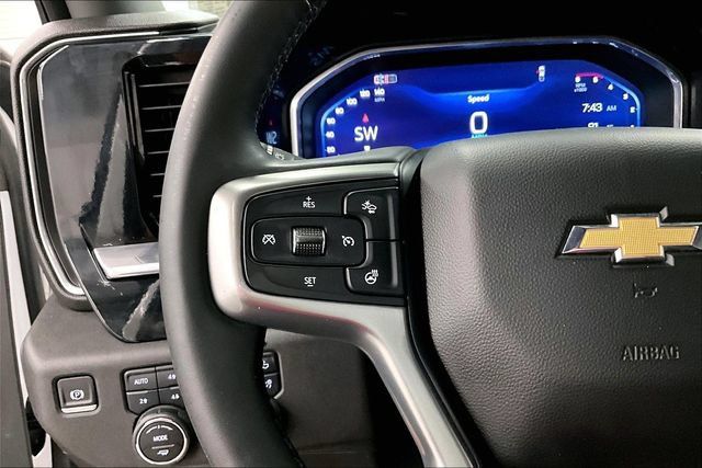 Used 2024 Chevrolet Silverado 2500 LTZ AWD/4WD image 26