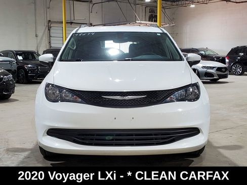 Used 2020 Chrysler Voyager Lxi FWD image 2