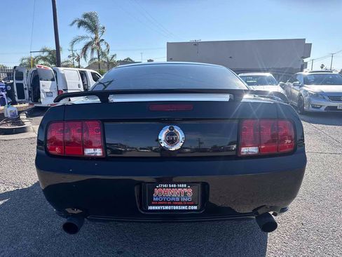 Used 2008 Ford Mustang GT RWD image 4