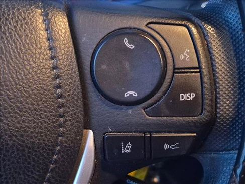 Used 2019 Toyota Corolla LE FWD image 14