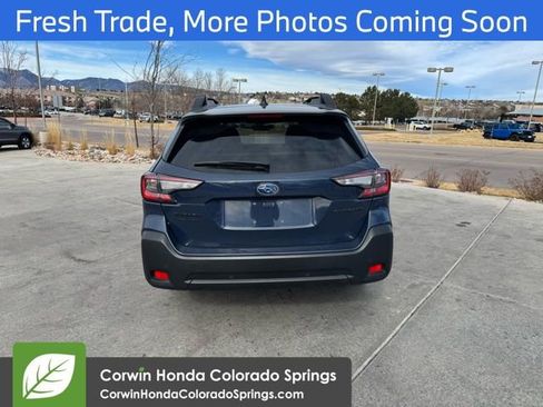 Used 2025 Subaru Outback Onyx Edition image 4