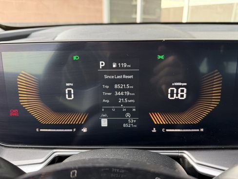 Used 2024 Kia Sorento S w/ Panoramic Sunroof Package image 17