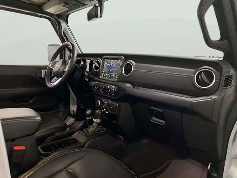 Used 2023 Jeep Wrangler Unlimited Sahara w/ Dual Top Group image 21