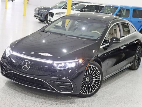 Used 2022 Mercedes-Benz EQS 580 580 image 5