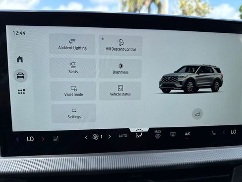 New 2026 Ford Explorer Platinum image 27