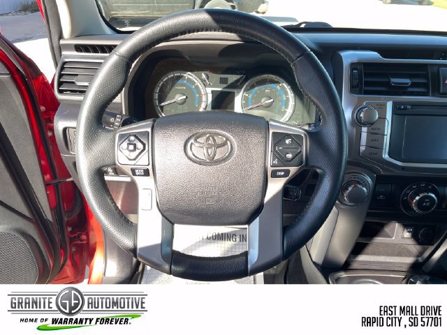 Used 2016 Toyota 4Runner SR5 AWD/4WD image 16