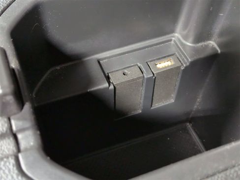 Used 2014 Chevrolet Cruze LT image 29