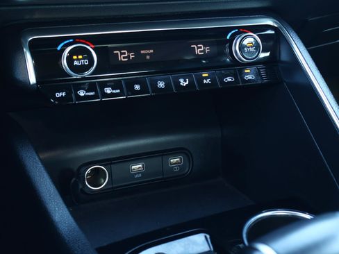 Used 2024 Kia K5 GT w/ GT1 Package image 26