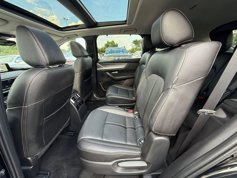 Used 2024 MAZDA CX-90 Plug-In Hybrid w/ Premium Pkg AWD/4WD image 25