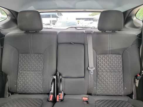 Used 2022 Chevrolet Blazer LT FWD image 15