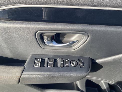 Certified 2023 Honda Pilot Sport image 23