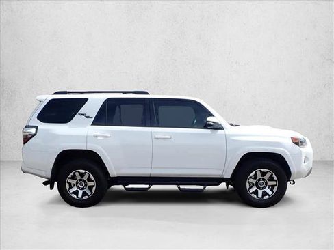 Used 2024 Toyota 4Runner TRD Off-Road Premium w/ Moonroof Package AWD/4WD image 5