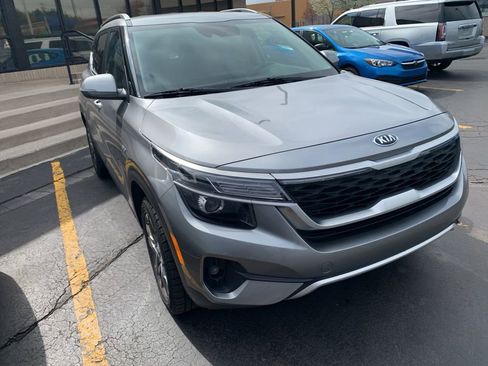 Used 2021 Kia Seltos S AWD/4WD image 5