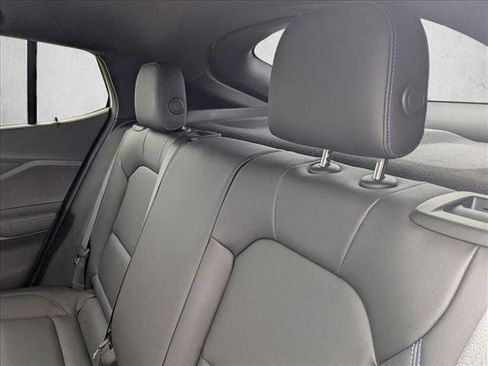 Used 2025 Buick Envista Sport Touring FWD image 15