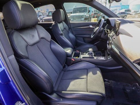 Used 2022 Audi SQ5 Premium Plus w/ Premium Plus Package image 49