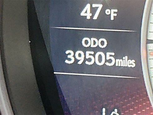 Used 2022 Lexus LS 500 AWD image 17