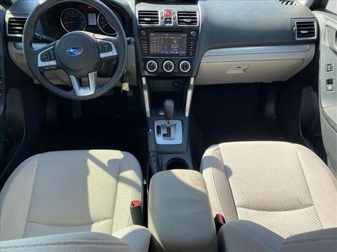 Used 2017 Subaru Forester 2.5i Premium w/ Popular Package #2A AWD/4WD image 23