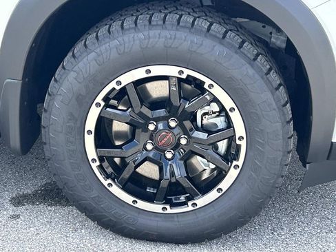 New 2026 Nissan Pathfinder Rock Creek AWD/4WD image 9
