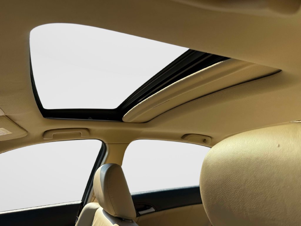 Used 2012 Honda Accord EX-L image 16