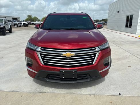 Used 2022 Chevrolet Traverse Premier w/ LPO, Floor Liner Package AWD/4WD image 8