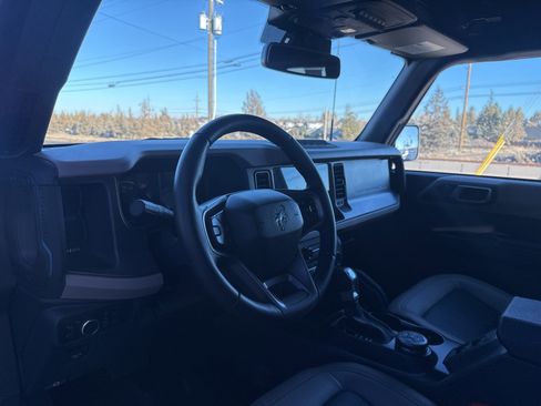 Used 2024 Ford Bronco Wildtrak image 20