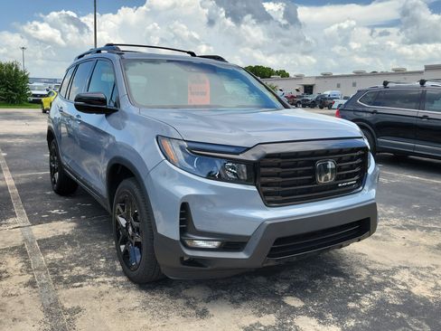 Used 2024 Honda Passport Black Edition image 6
