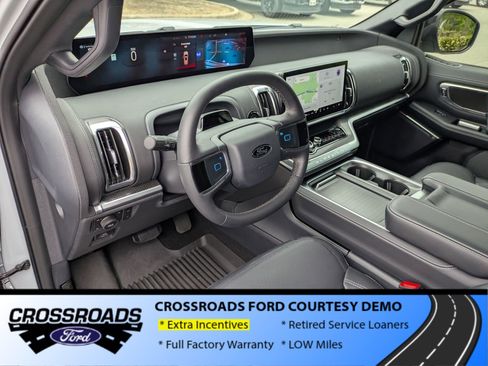 New 2026 Ford Expedition Max Platinum w/ Stealth Performance Package AWD/4WD image 14