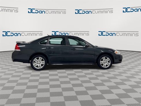 Used 2012 Chevrolet Impala LT w/ LT Sunroof Package image 9